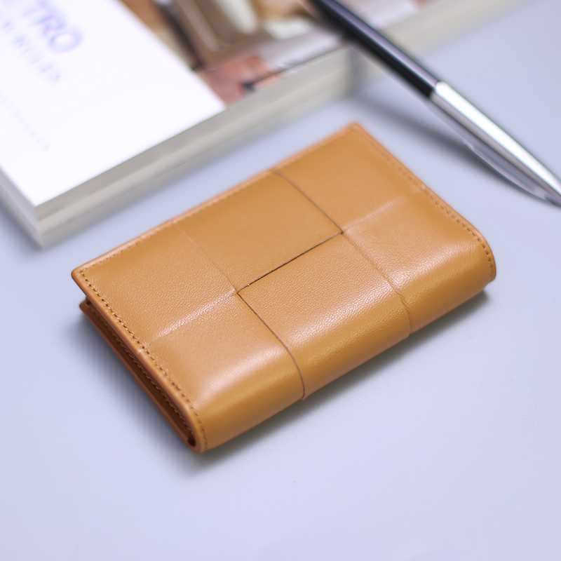 キャメル色の名刺入れおすすめ5選