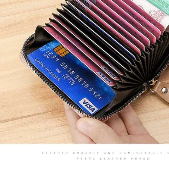 薄型ジッパー式名刺入れ 四版サイズ鞄収納対応カードケース