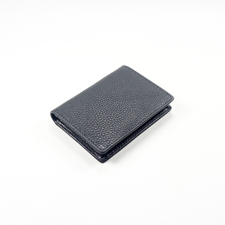 https://fulmo-img-server.com/cardcasemarket/46c38baf-cd26-4749-915f-d2cb9a243985.jpg