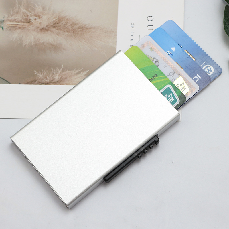 自動開閉式スマート名刺入れ