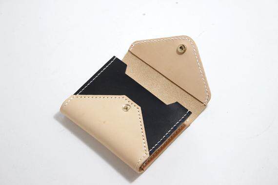 名刺入れ 手縫いステッチ配色切替本革名刺入れ