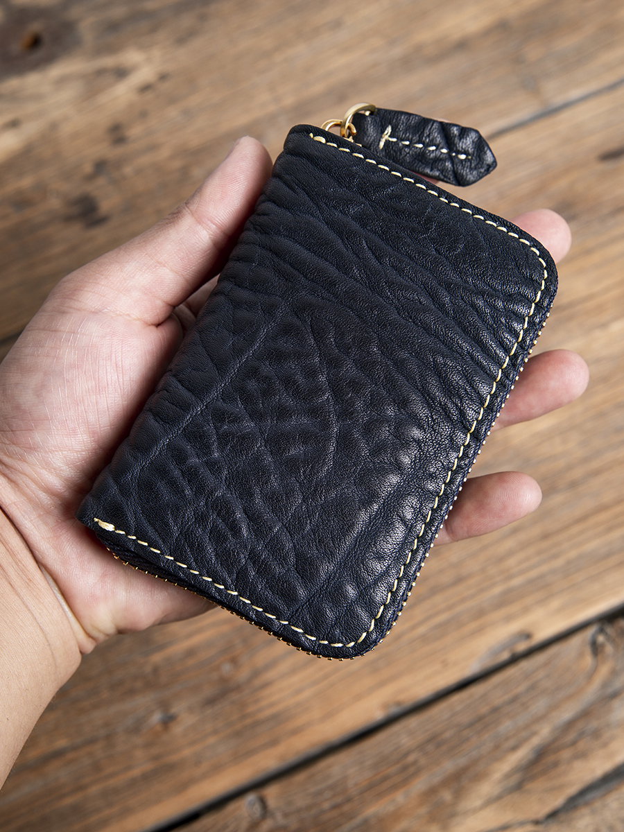 手縫い風ステッチ本革蛇腹式名刺入れ