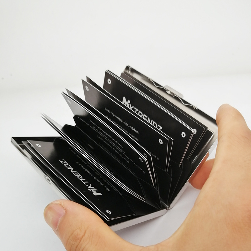 https://fulmo-img-server.com/cardcasemarket/b9e48099-b776-4427-b649-27beaa1c6154.jpg
