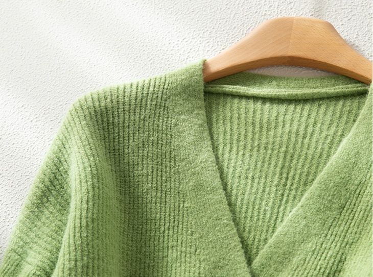 レディースカーディガン ふんわり袖のリブ編みカーディガン
