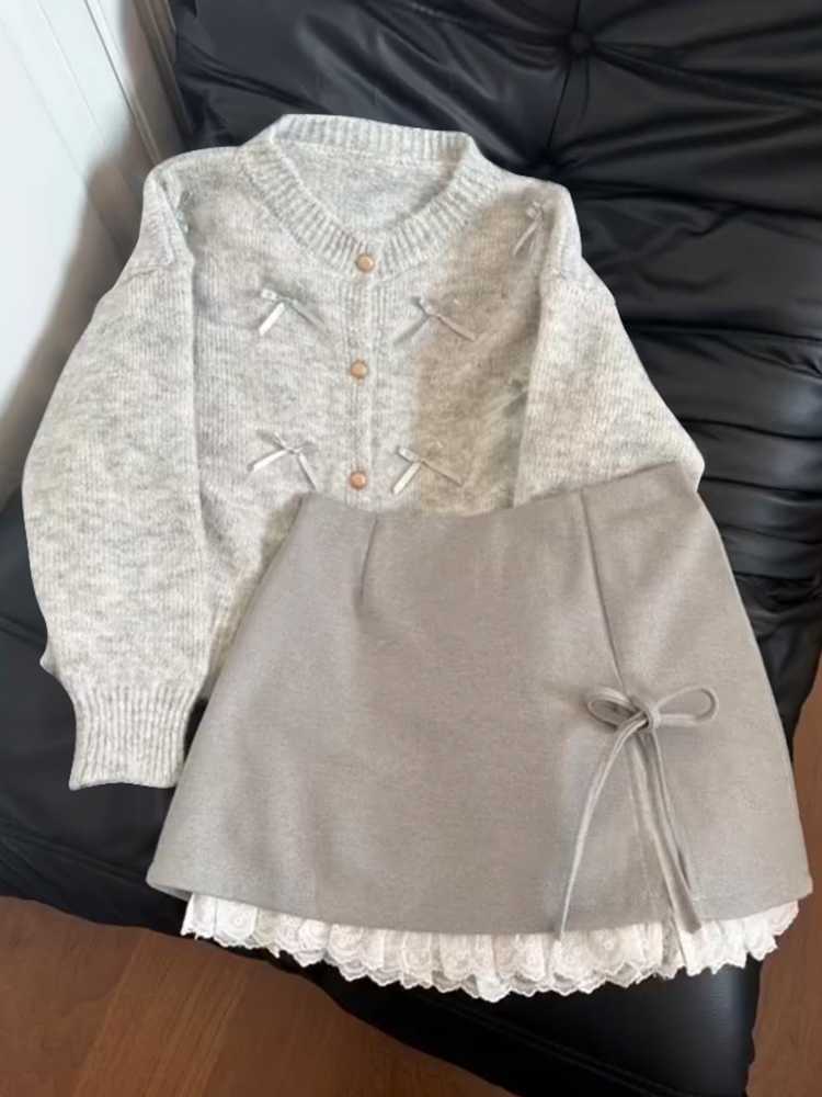 レディースカーディガン リボンとパール付きミドル丈カーディガン