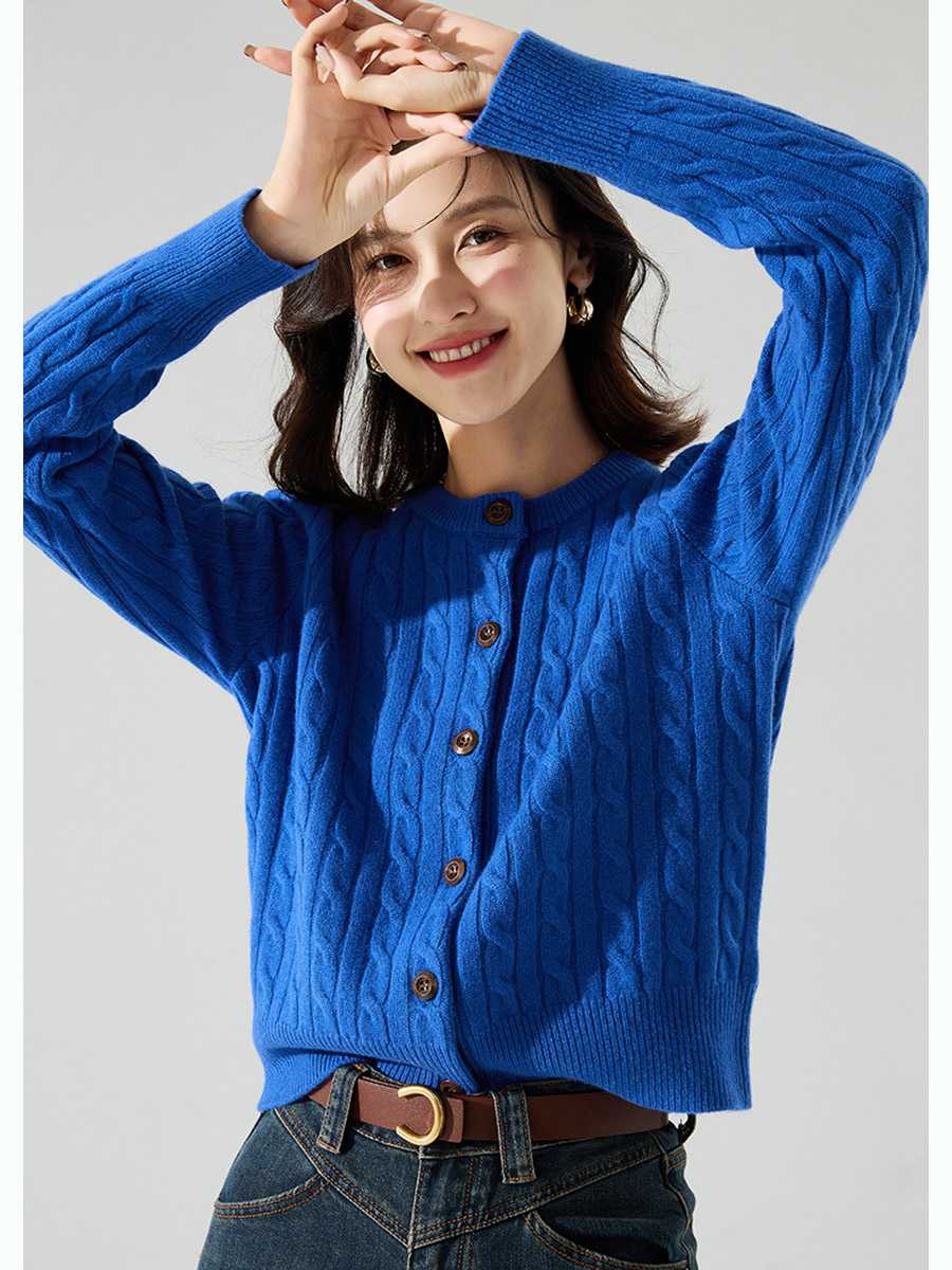 レディースカーディガン ねじり編み模様のふわふわカーディガン