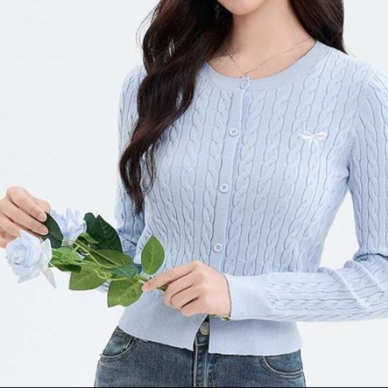 レディースカーディガン パール釦付き ケーブル編みカーディガン