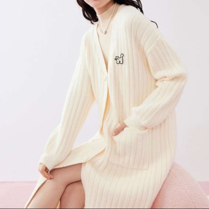 レディースカーディガン リブ編みガーディガンワンピース 取り外し可能な小猫ブローチ付き