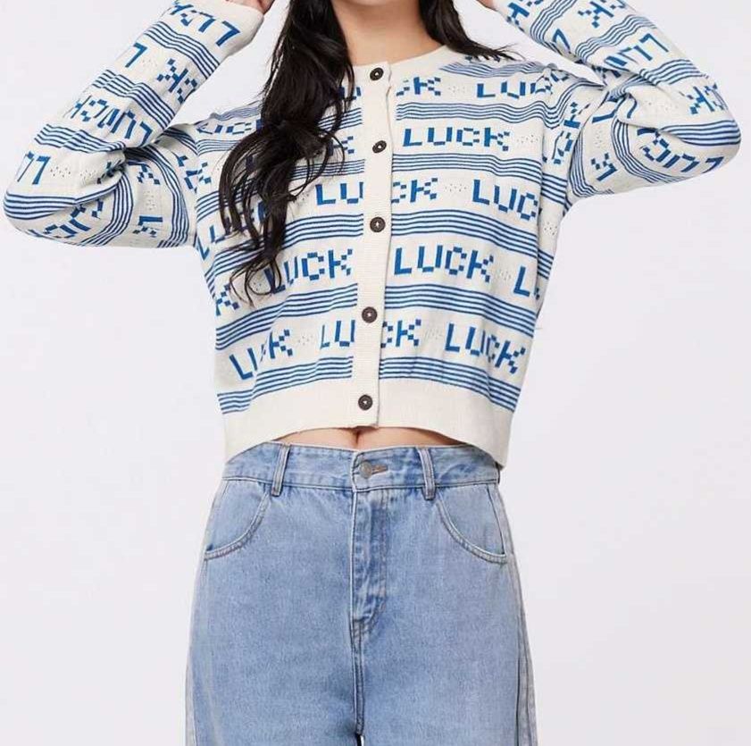 レディースカーディガン レトロ文字デザイン クロップド丈カーディガン　ショート丈