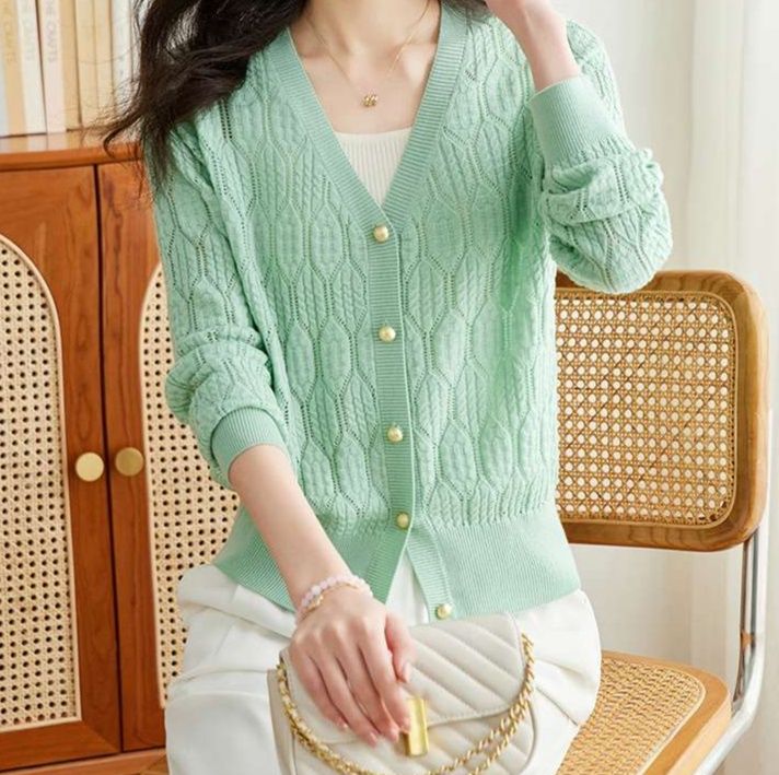 レディースカーディガン 上品パールボタン レース編みカーディガン