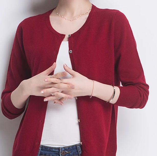 レディースカーディガン シンプル美人 クルーネックカーディガン　ショート丈