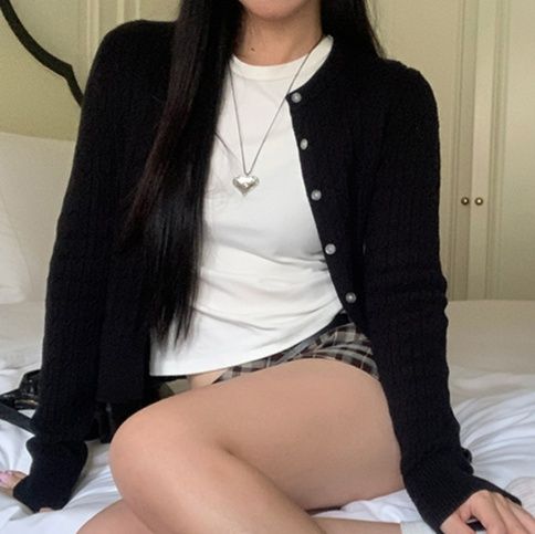 レディースカーディガン ケーブル編みクロップドカーディガン　ショート丈