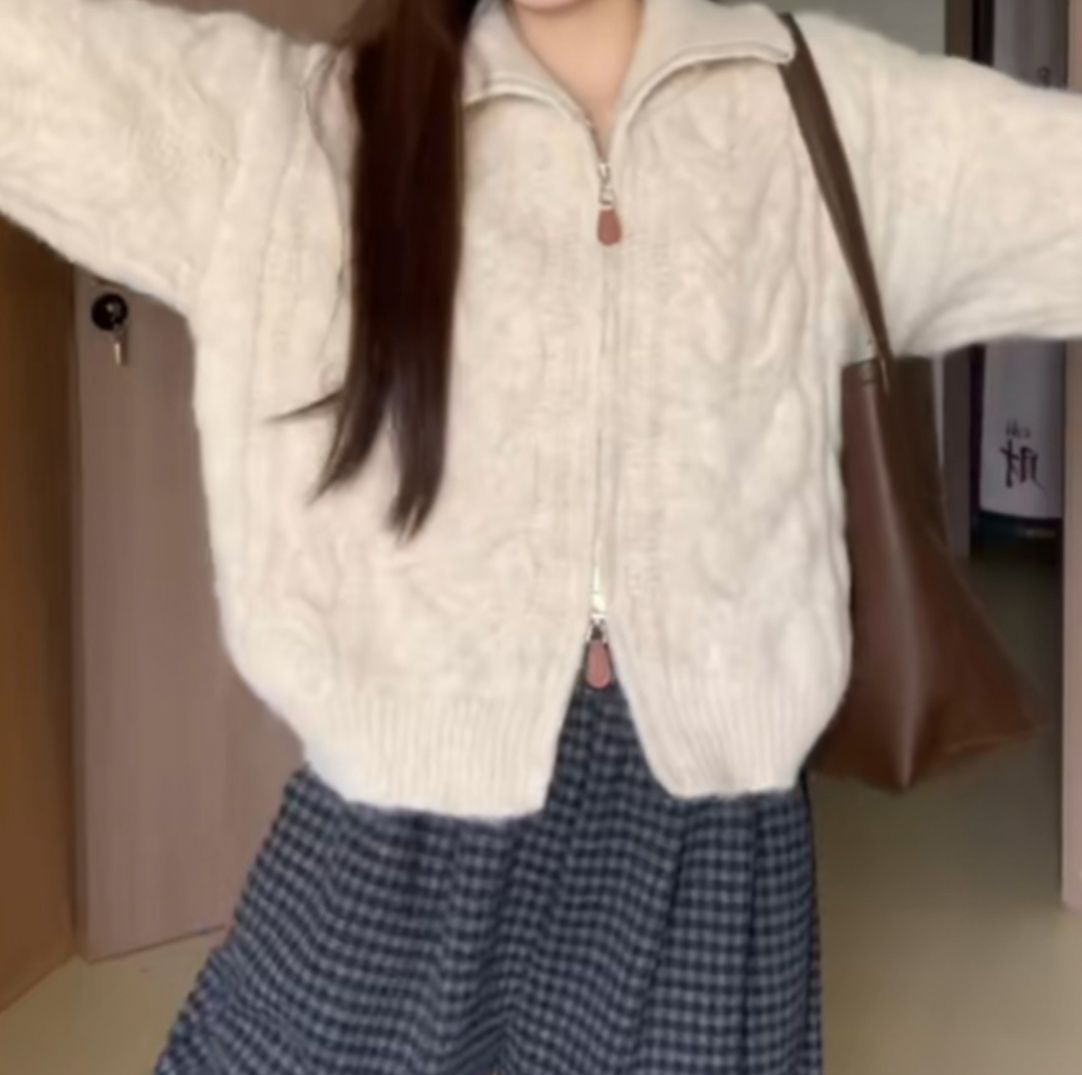 レディースカーディガン もこもこケーブル編みカーディガン　ミドル丈