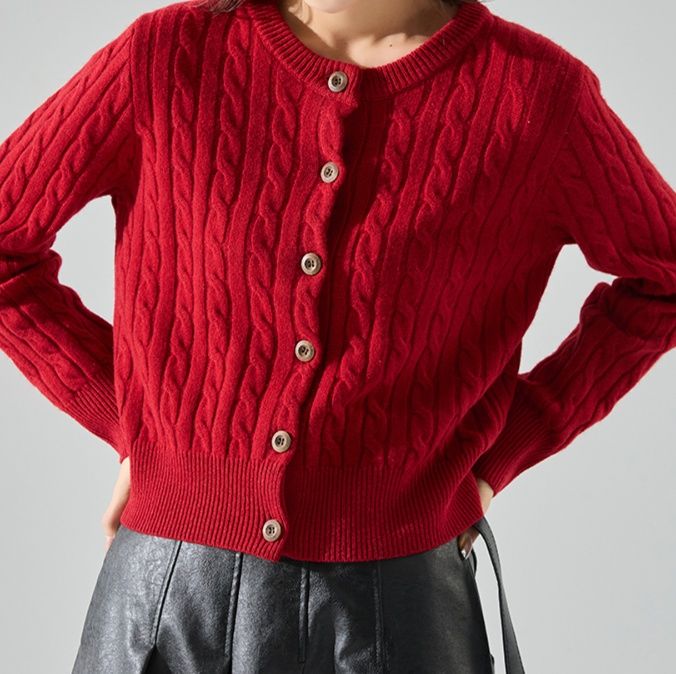 レディースカーディガン ねじり編み模様のふわふわカーディガン　ショート丈