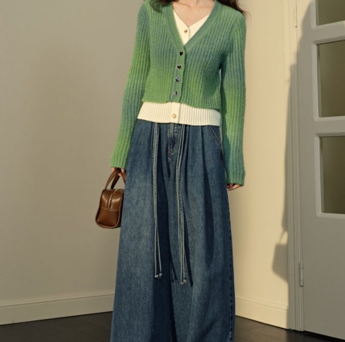 レディースカーディガン ふわふわリブ編みハートボタン羽織　ショート丈