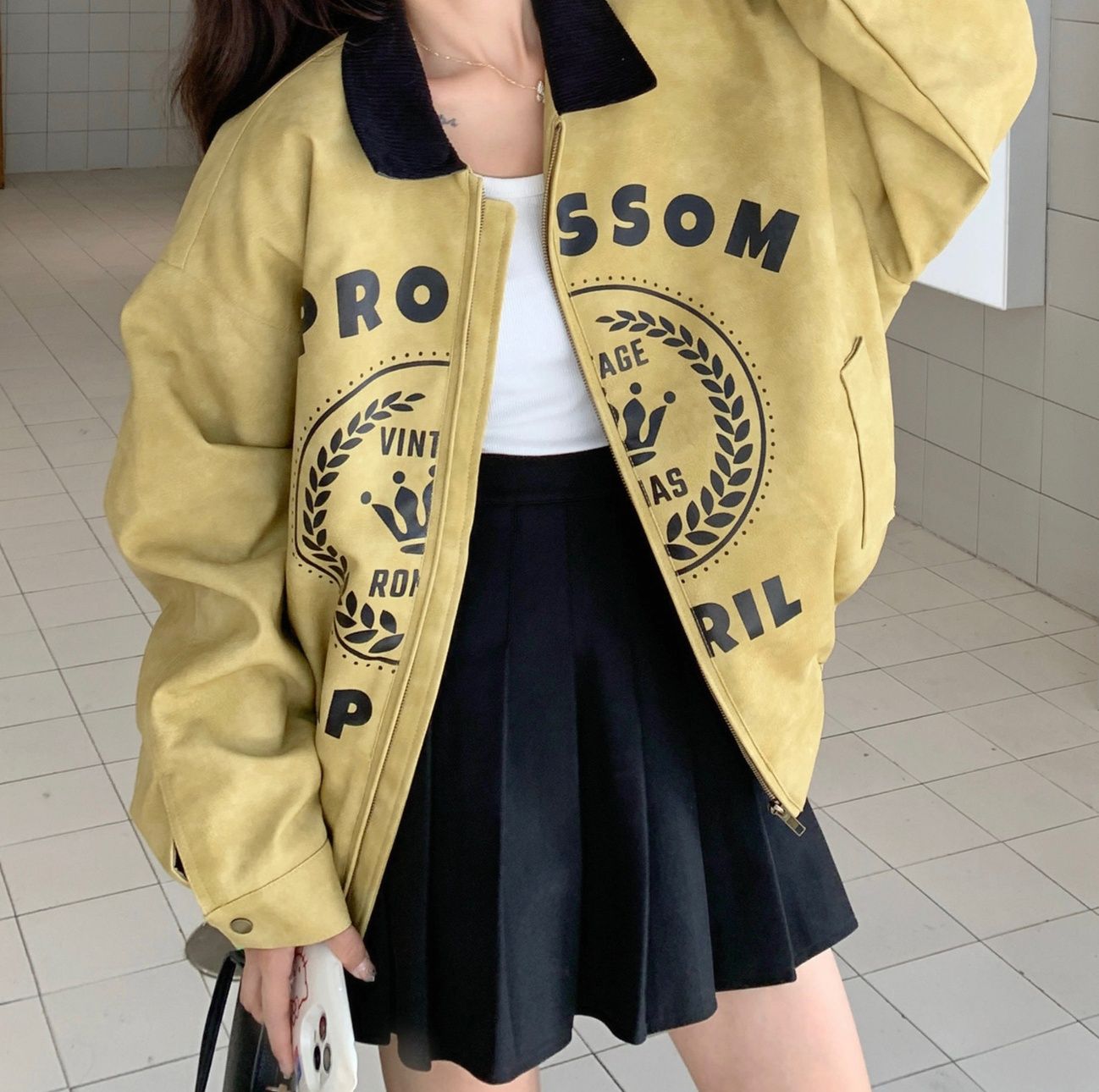 レディースカーディガン 配色デザイン刺繍入りジップアップカーディガン