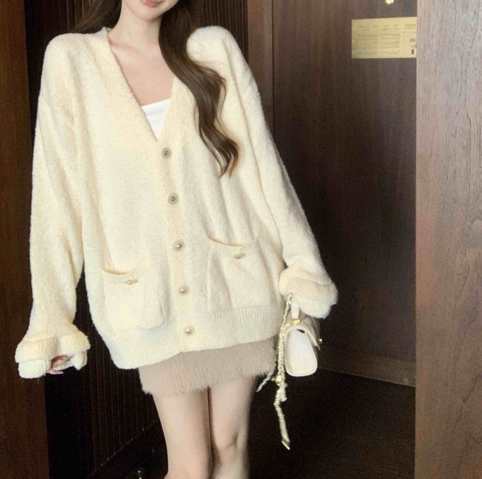 レディースカーディガン 上品なVねっっくミドル丈ニットカーディガン