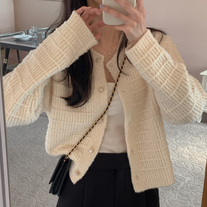 https://fulmo-img-server.com/cardibloom/3924e30e-0bf5-42d5-85b5-23be605cdf20.jpg