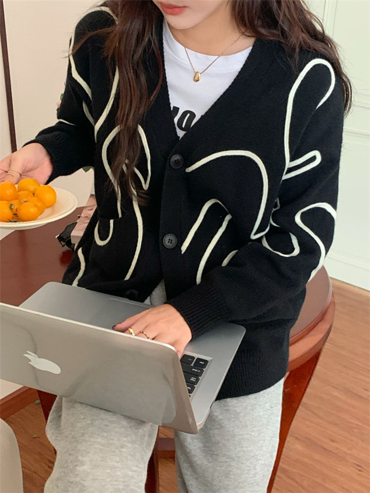 レディースカーディガン 秋冬ゆったりミドル丈ニットカーディガン長袖　デザインカーディガン