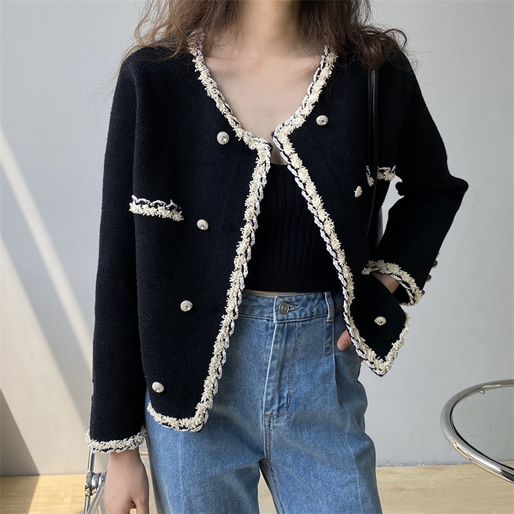 レディースカーディガン ショート丈ニットカーディガン 長袖 装飾ボタン付き