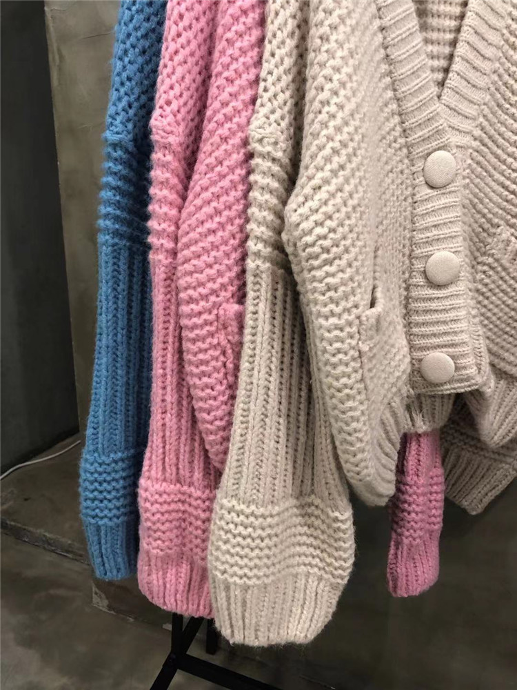 レディースカーディガン レトロ風ショート丈ニットカーディガン 暖かいニット素材