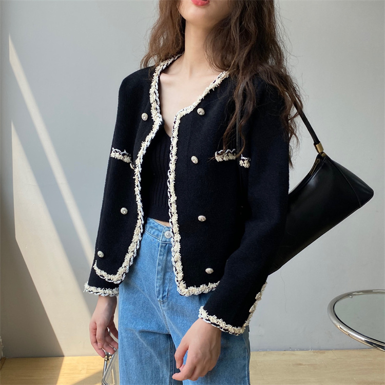 レディースカーディガン ショート丈ニットカーディガン 長袖 装飾ボタン付き