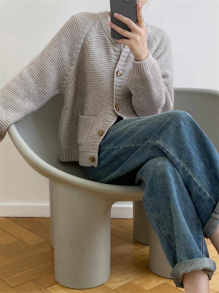 レディースカーディガン 柔らか長袖ショート丈ニットカーディガン