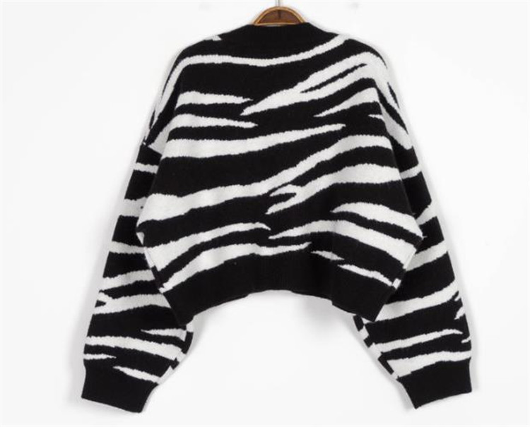 レディースカーディガン 黒白ボーダー ブイネック ショート丈 ニットカーディガン