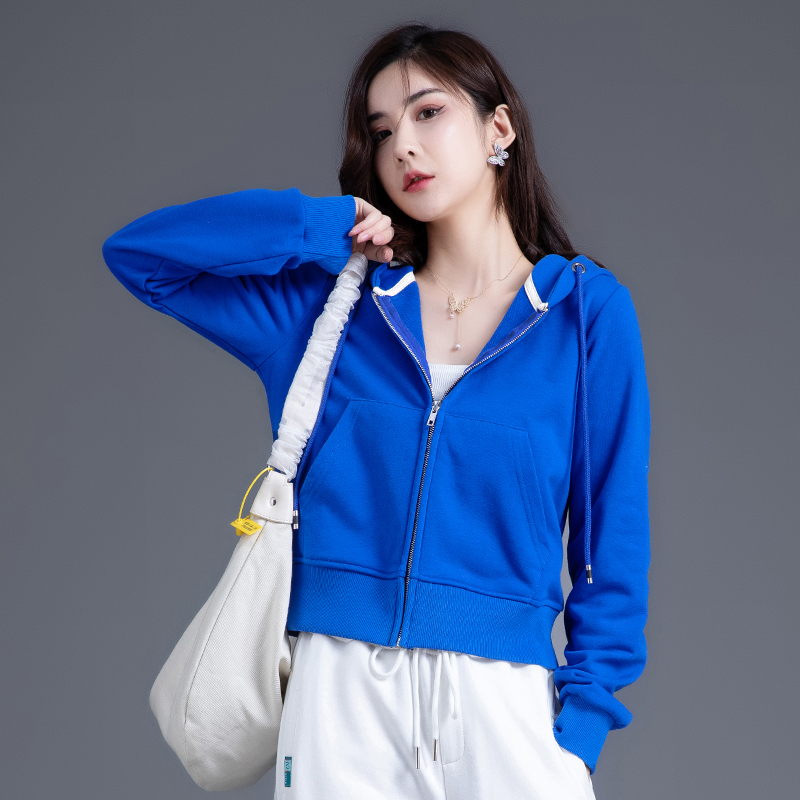 https://fulmo-img-server.com/cardibloom/b34c461e-f11f-49ff-99ab-e3e1c03c2e0a.jpg