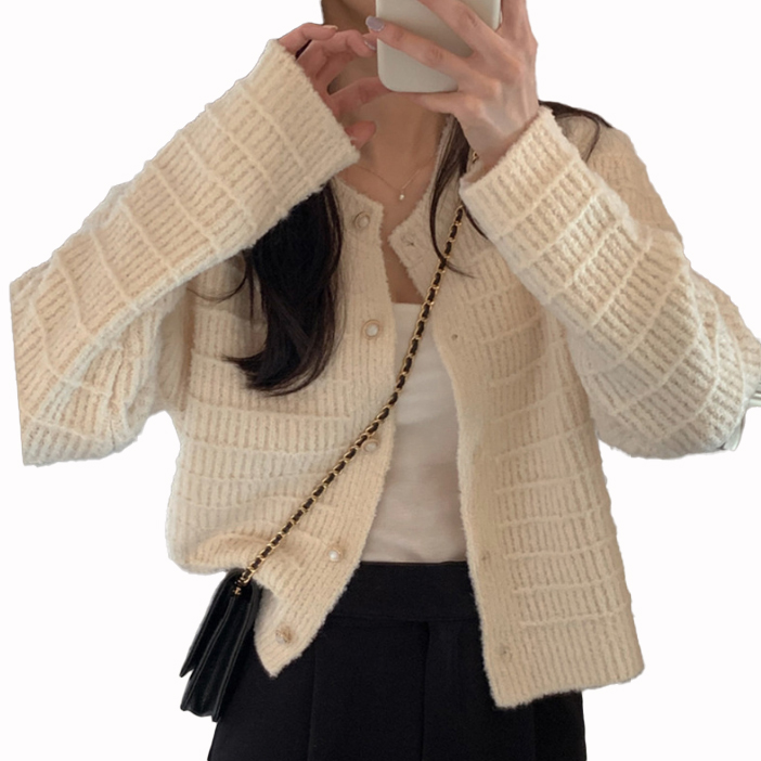 https://fulmo-img-server.com/cardibloom/d1550423-fb43-485b-9b94-e2480fce82f0.jpg