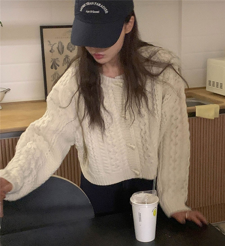 レディースカーディガン 麻の花模様 ショート丈 ケーブル編みカーディガン