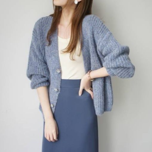 https://fulmo-img-server.com/cardigans/1747451698980_kwz4fmhi_mlwgc8pc.jpeg