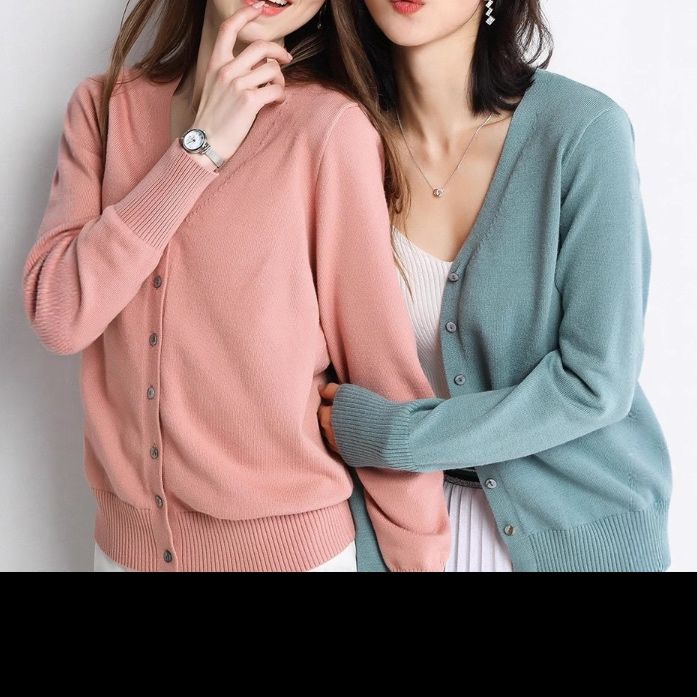 https://fulmo-img-server.com/cardigans/1754550989212_a9bmcl2g_om28zd2o.jpeg