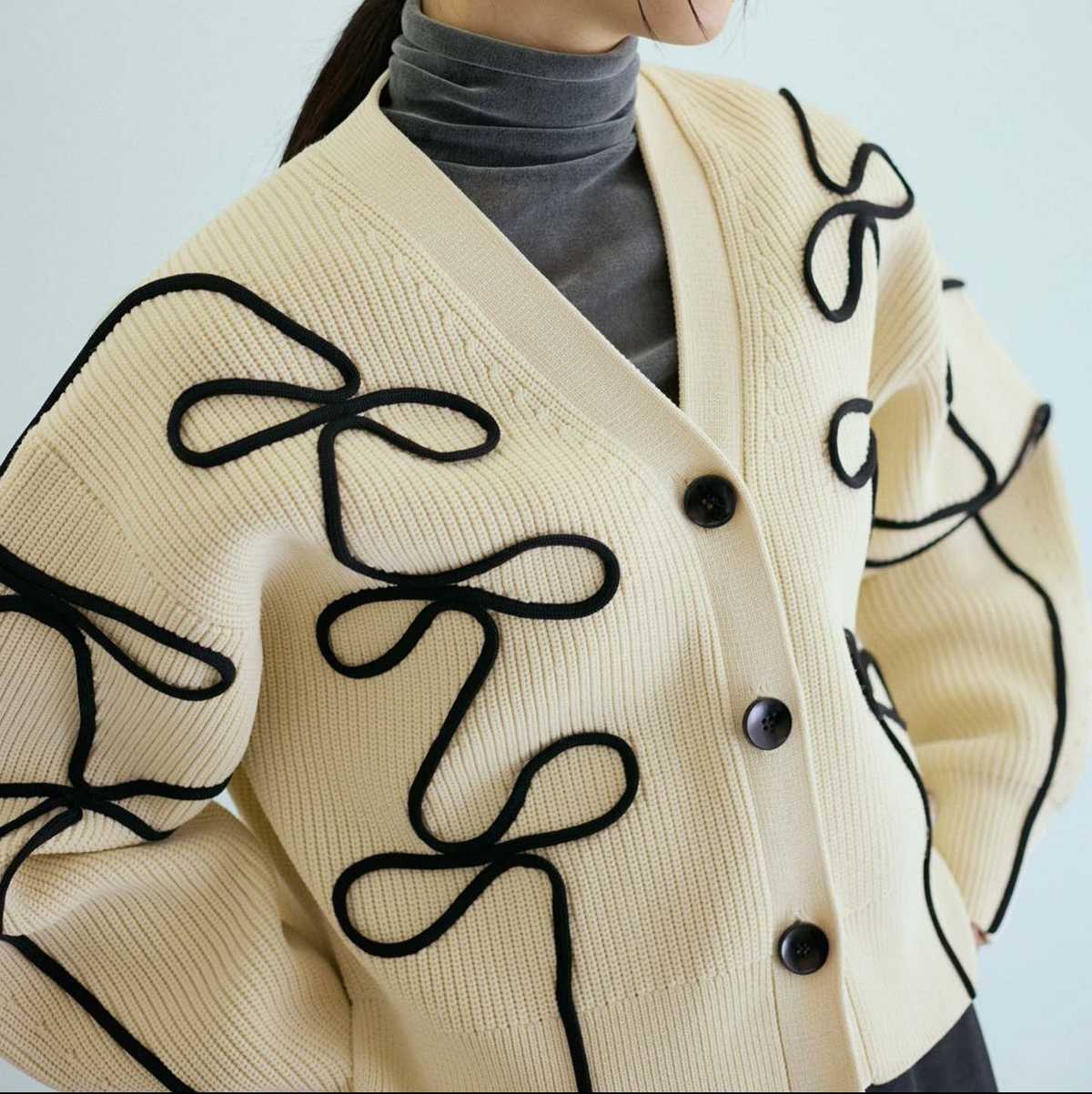 ニットカーディガン リボン刺繍モヘアカーディガン
