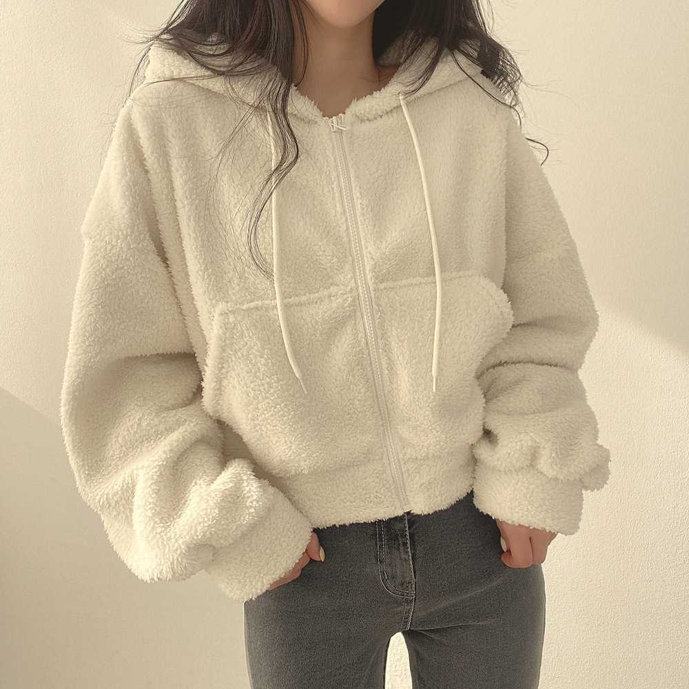 https://fulmo-img-server.com/cardigans/1756442833478_qjgdg59w_exws6ppm.jpeg