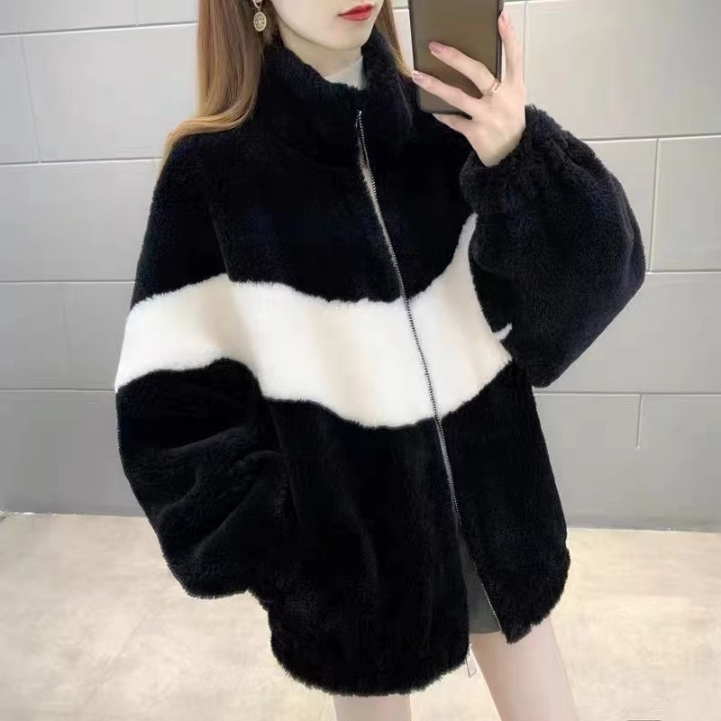 https://fulmo-img-server.com/cardigans/21ad2bde-1c2d-42e2-a78a-1deca7f89652.jpg