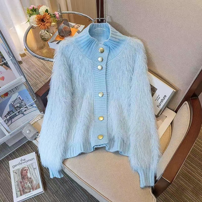 https://fulmo-img-server.com/cardigans/21d37841-edfb-4c64-995d-615337b30e87.jpg