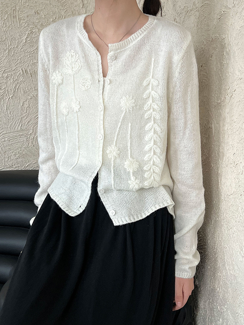 ニットカーディガン 花と葉の刺繍モヘアカーディガン