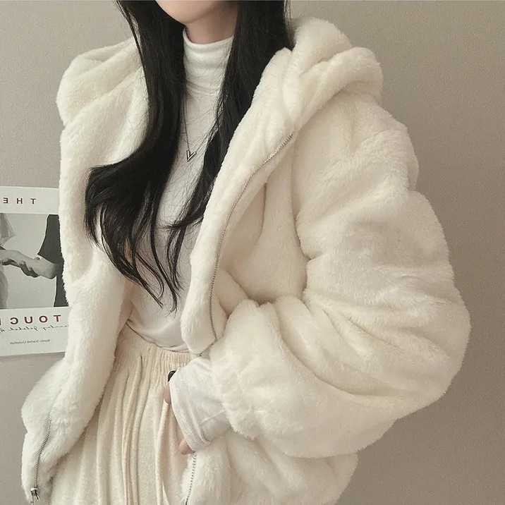 https://fulmo-img-server.com/cardigans/483b2197-74ab-4eea-ab2c-4fcde6f013fe.jpg