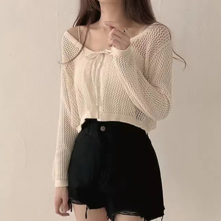 https://fulmo-img-server.com/cardigans/a8cf0ed3-f2d8-4f6a-95e1-4959399d4988.jpg