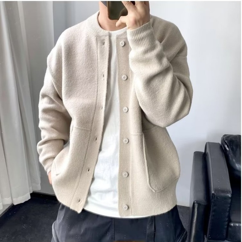 https://fulmo-img-server.com/cardy-cardy/0c6d66be-a17a-4e30-82a3-aafc7afd62d8.jpg