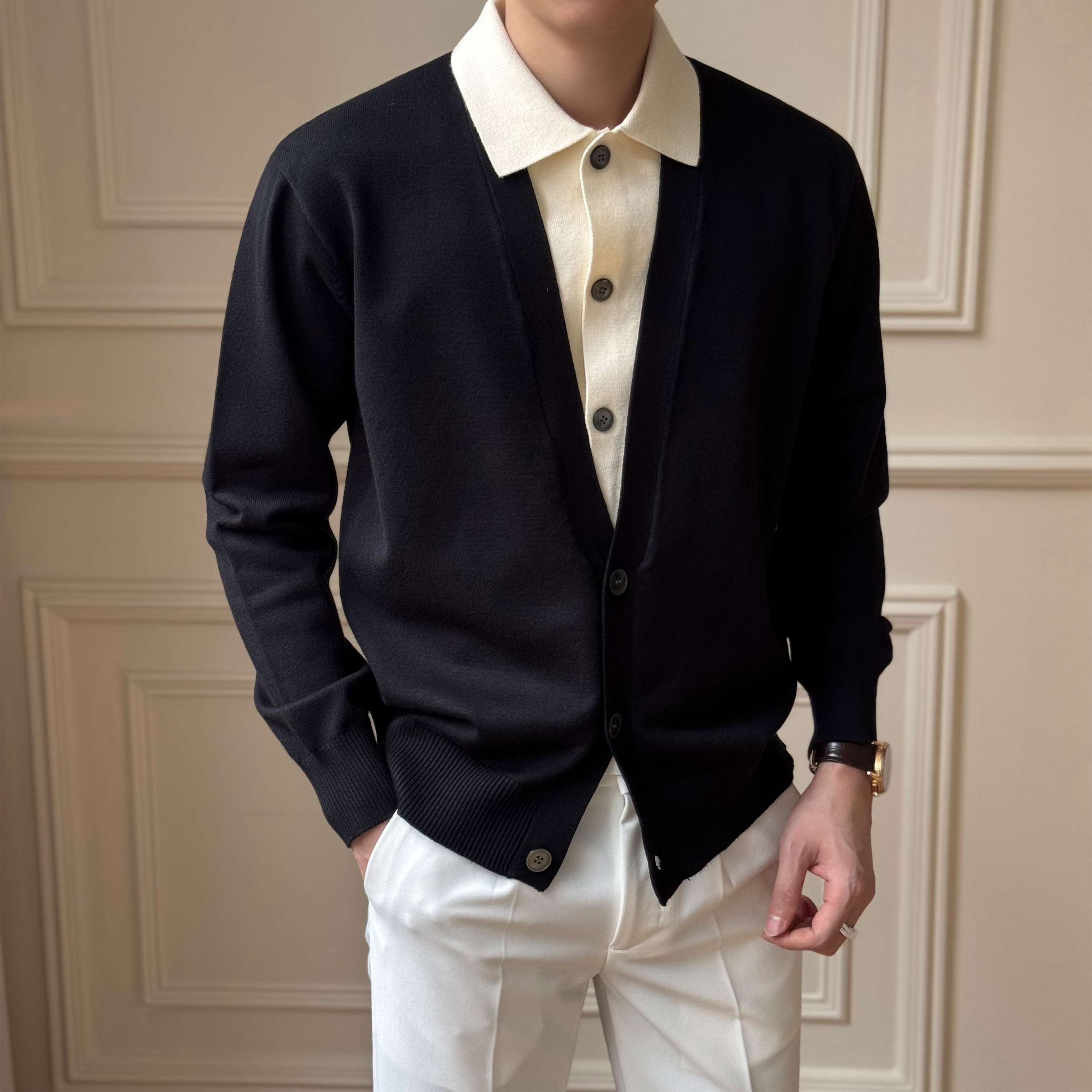 https://fulmo-img-server.com/cardy-cardy/537a02f90f0c4d5ebe917de12b744c1d.jepg