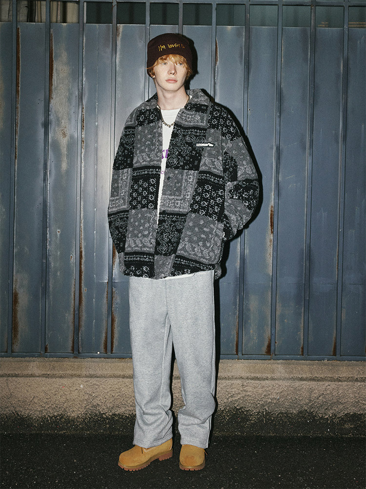 メンズ カーディガン  パッチワーク柄ボア素材襟付きジップアップ