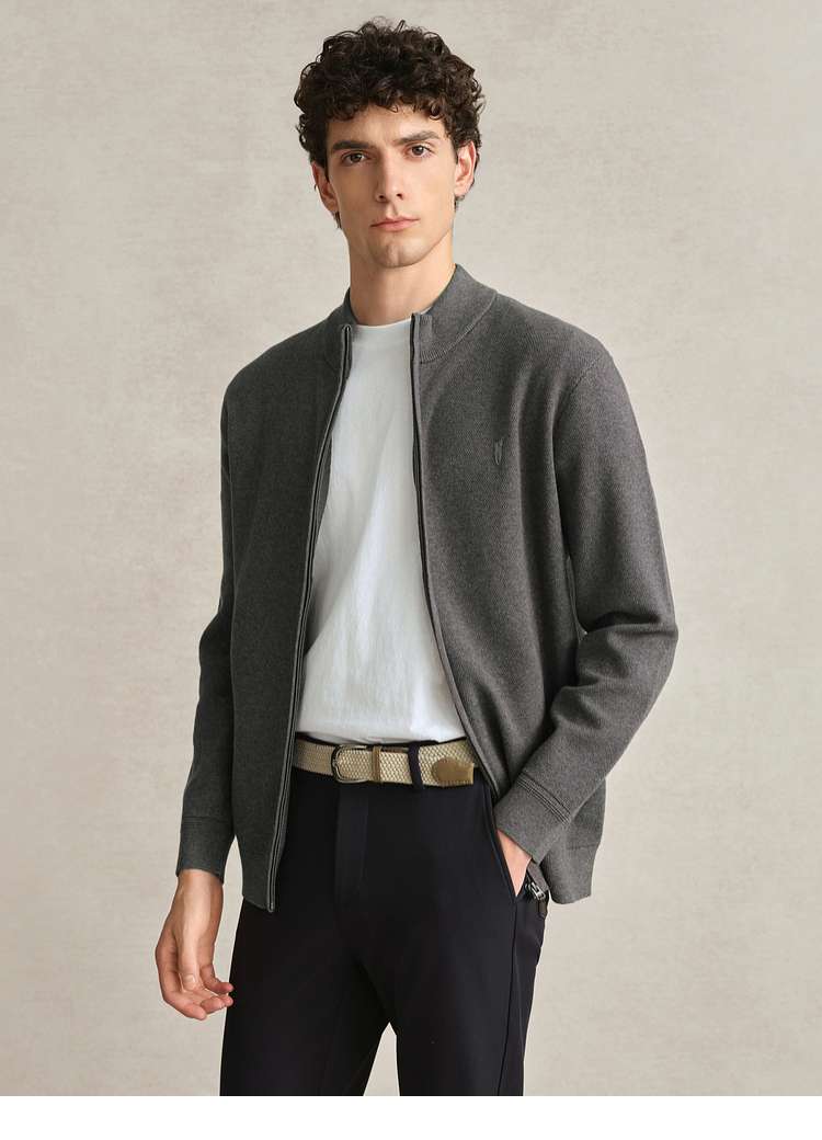 https://fulmo-img-server.com/cardy-cardy/69653dee313b40f3bc8ff96fe0a4c2fb.jepg