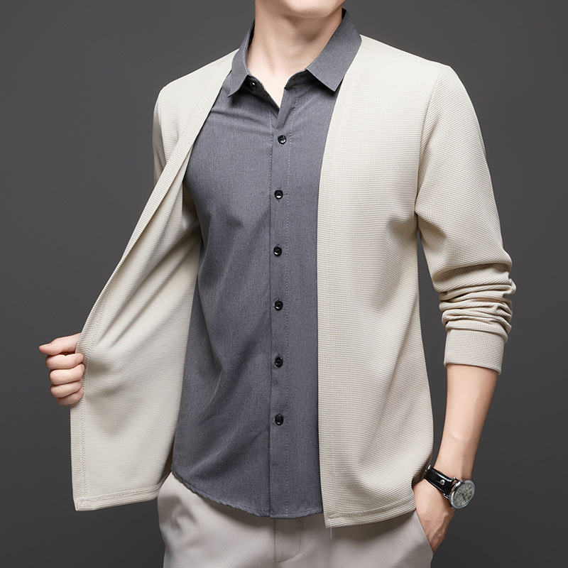 https://fulmo-img-server.com/cardy-cardy/827e889c-e5a4-4ee6-9342-eb43f37b9fdd.jpg