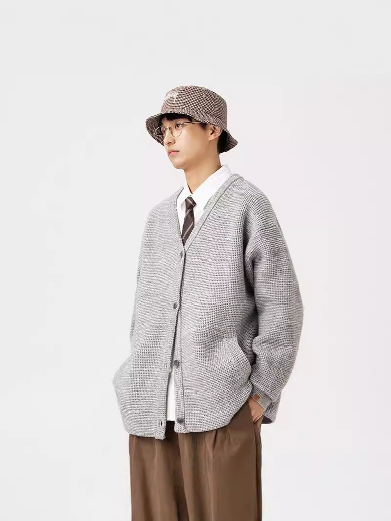 メンズ カーディガン  メンズ ニットカーディガン グレー ボタン式秋冬