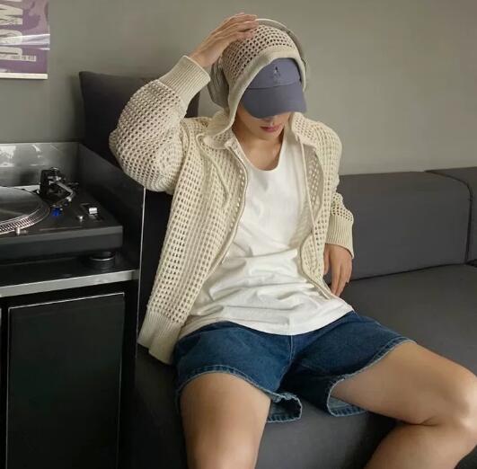 https://fulmo-img-server.com/cardy-cardy/d0e85aaa-b691-4b38-ad88-26262b48942b.jpg