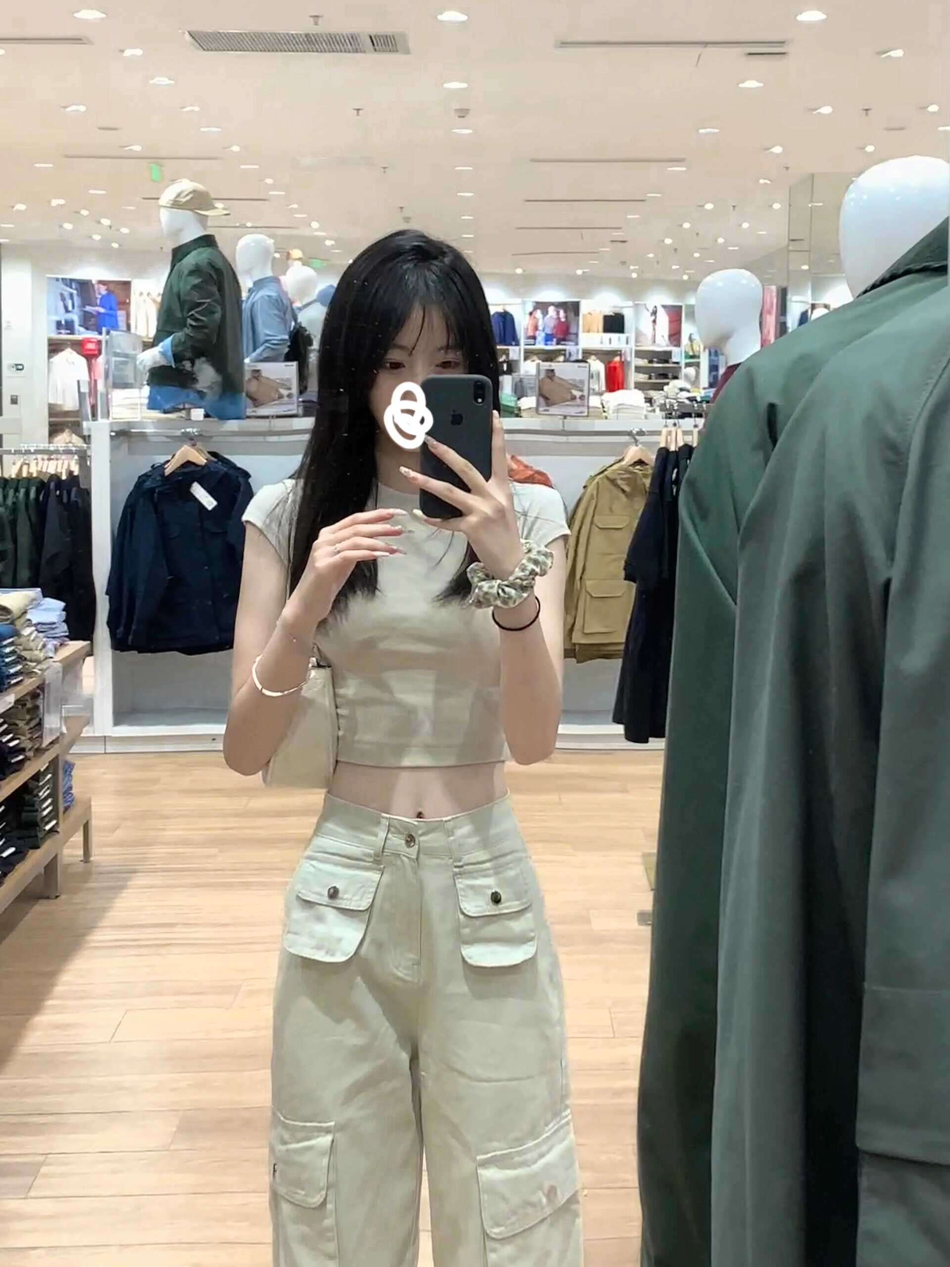 カーゴパンツ 女性用マルチポケットワイドパンツ