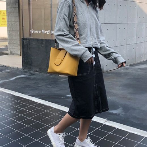 ビジネスバッグ レディース 洗練フォルムバケツ型ショルダー