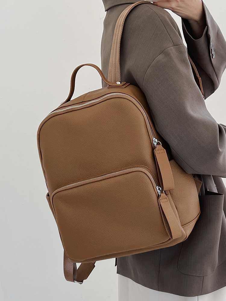 ビジネスバッグ レディース 上質本革 スクエアフォルム ビジネスリュック